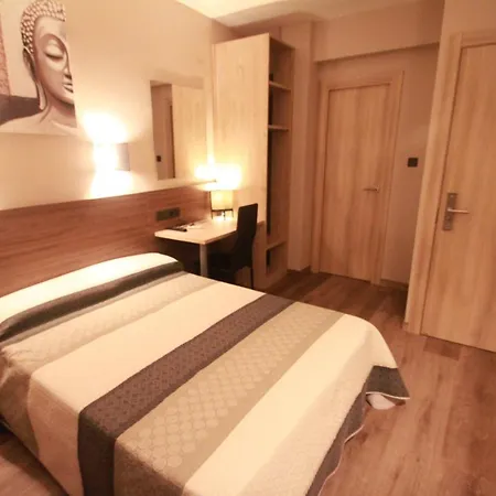 Hotel, H De L'anton Hotel *