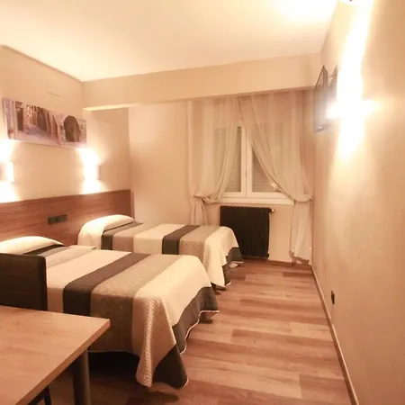מלון Hotel, H De L'anton Batea