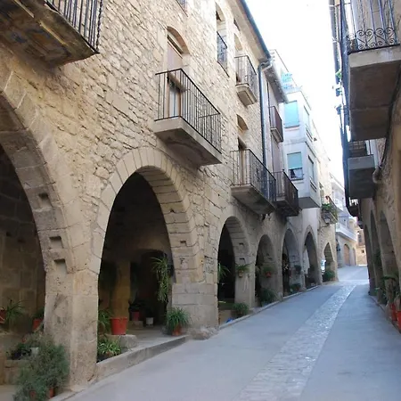 Hotel, H De L'anton מלון *