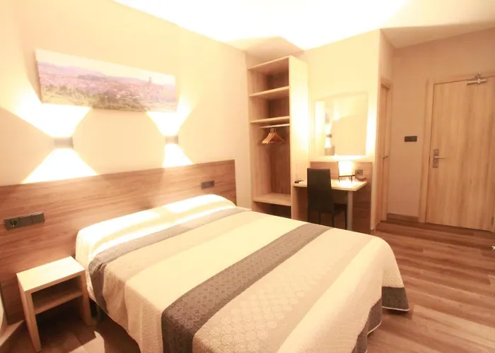 Hotel, H De L'anton *