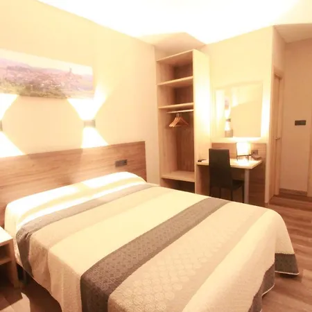 Hotel, H De L'anton *